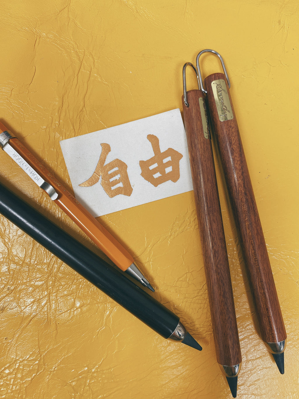 Artisan Endless Pencil [DARKNIGHT WOOD] 原木工匠 ; 無盡的鉛筆 不斷墨鉛筆-黑壇木